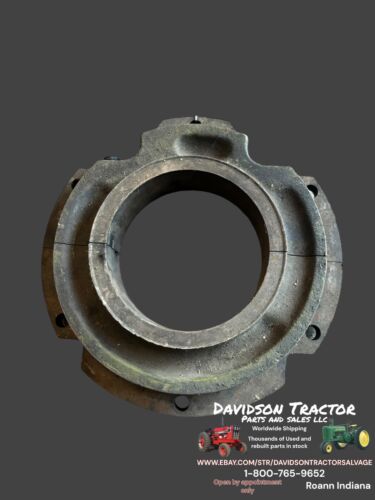 JOHN DEERE F3312R F1915R AF3286R CENTER MAIN BEARING HOUSING 70D 720D 730D