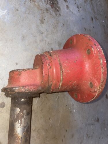 IH Farmall 966 1066 Front spindle w/hub Antique tractor