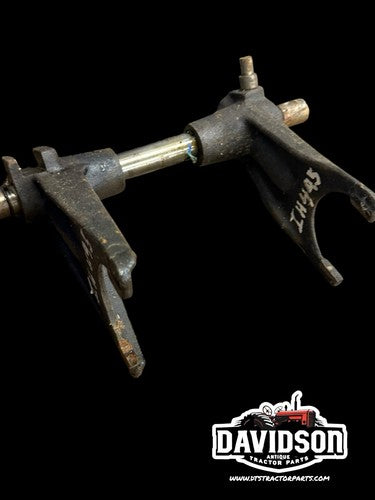 International 495 Tractor Shift Forks W/rail Antique Tractor
