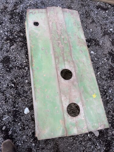 John Deere R DIESEL Hood antique tractor
