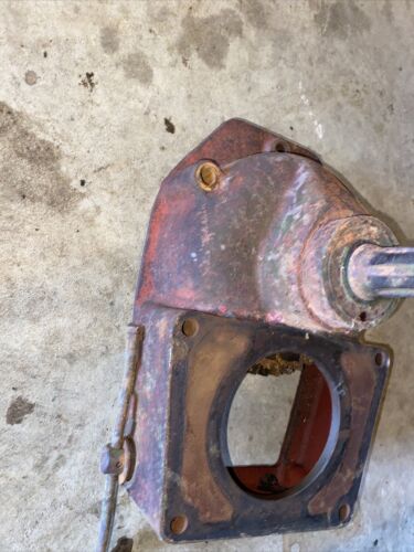 1939 or 1940 Farmall B tractor IH PTO Power Take Off shaft assembly