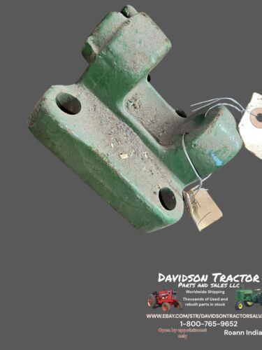 JOHN DEERE 3020 4020 2520 2510 4230 4000 CENTER LINK BRACKET R39759