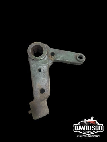 1 John Deere 720 730D R.H.  Rock Shaft  Lift Arm  F2641R used tractor part