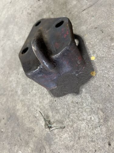 International 460 Utility Front Axel Ball Mount Antique Tractor