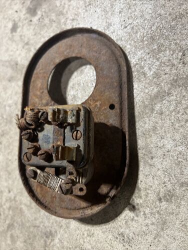 Farmall H M Supers Amp box cover