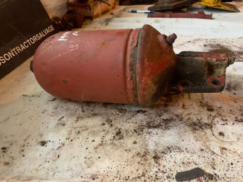 IH FARMALL TRACTOR EARLY M ENGINE OIL FILTER CANISTER