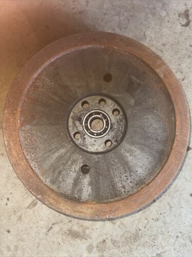 Farmall IH H tractor engine motor flywheel w/ starter ring IHC part HV