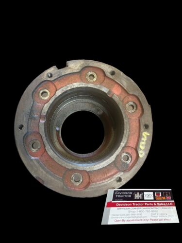 1962 Farmall IH 560 Diesel Tractor Right Bull Pinion Shaft Carrier Housing Cage