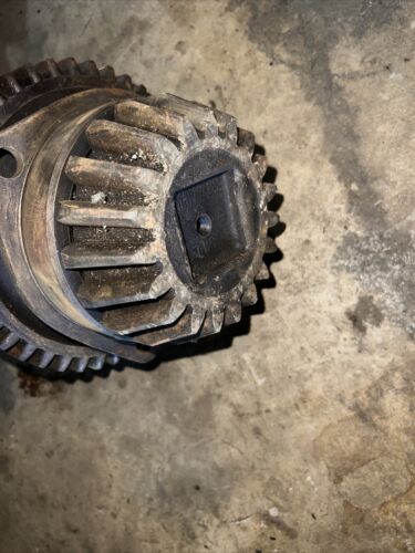 Farmall M IH tractor ORIGNAL transmission drive shaft for gears too pinion