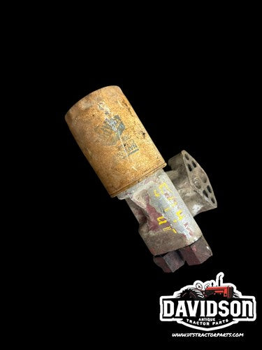 International 544 Utility Oil Filter Housing Assembly Antique Tractor