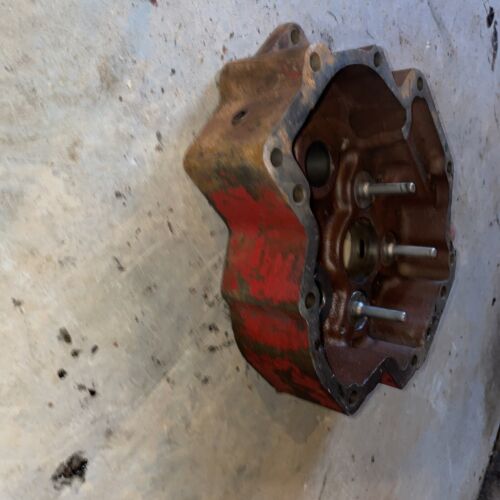 IH Farmall 381462R1 PTO Housing
