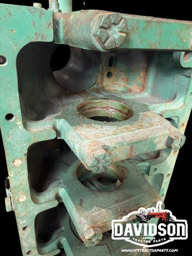 Good Used Oliver 1365 Engine Block 4600967 Antique Tractor