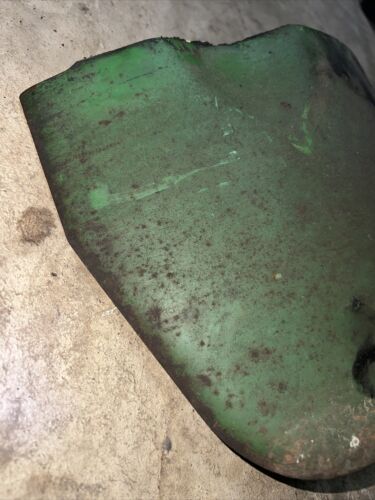 A3961R, A3415R John Deere Belt Pulley Shield For A, G, 60, 620, 630