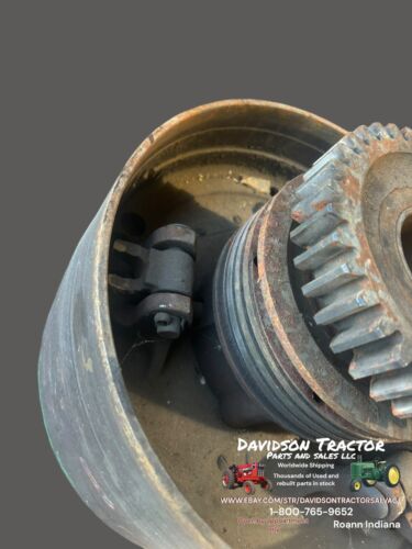 John Deere Unstyled A Belt Pulley Assembly A17R Antique Tractor