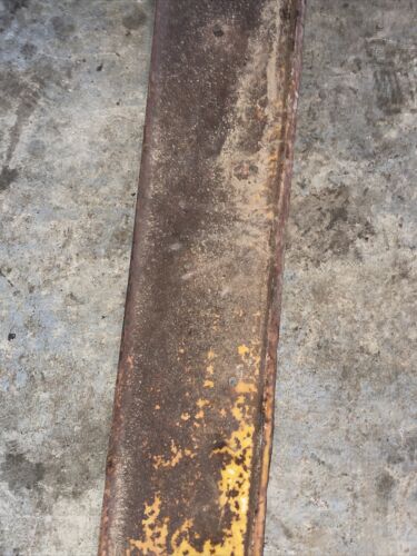 IH Farmall 706 RH hood side cover panel
