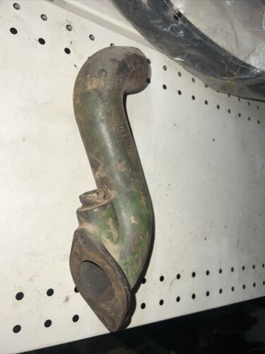 John Deere H130R Lower Water Pipe