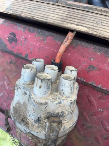 Farmall IH 460 560 tractor engine motor distributor drive w/ tachometer drive