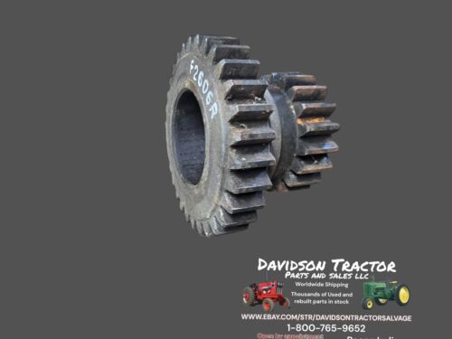 John Deere 720 730 F2605R Countershaft Idler Gear