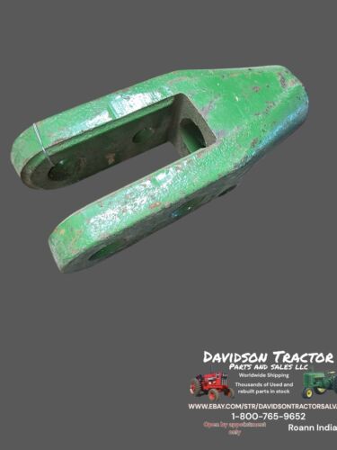 R42171 R58934 YOKE fits JOHN DEERE