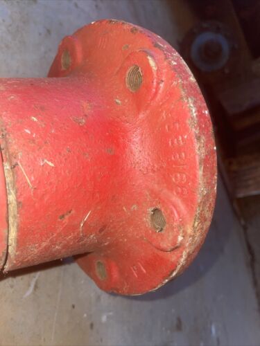 IH Farmall 966 1066 Front spindle w/hub Antique tractor