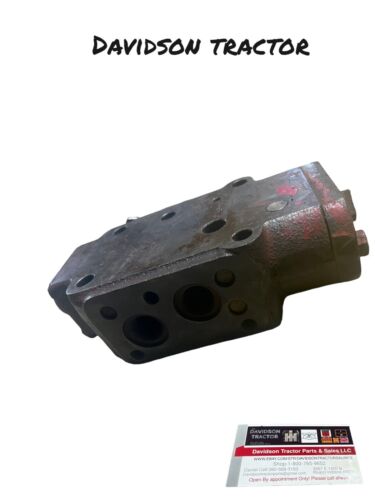 IHC Farmall Hydraulic Block Antique Tractor