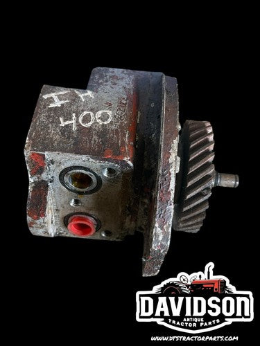 Farmall IH 400 450 tractor Good hydraulic pump assembly w/ drive gear