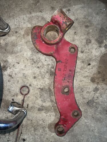 Farmall IH 460 350 tractor fasthitch 2pt hitch Rght brace bracket mount 522732R2