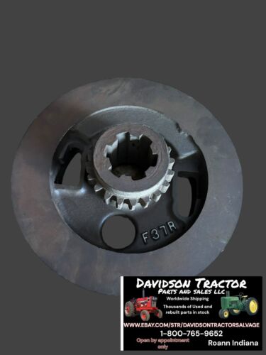 JOHN DEERE Used F37R Unstyled G TRACTOR CLUTCH DRIVER