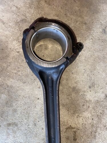45750DAX 45750DA International M Super M 400 450 264 Gas Engine Connecting Rod