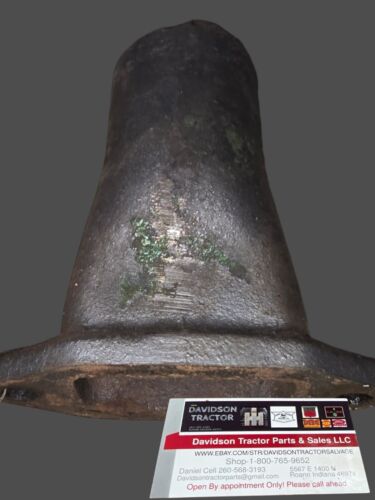 John Deere H 1939 Lower Water Pipe Casting Part number H112R