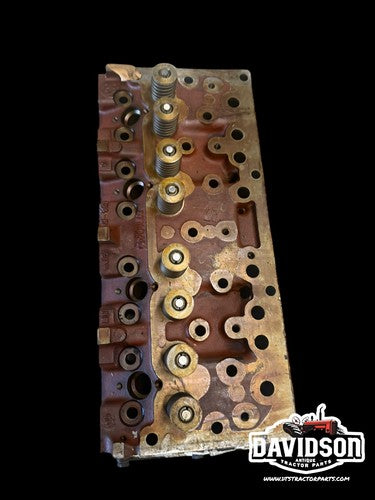 New Old Stock Cylinder Head Massey Ferguson 65 155 165 3165 3637384M91 Perkins