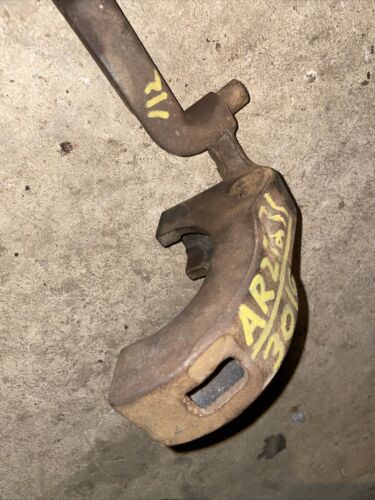 John Deere Shaft Shifter AR27271 (Marked R31029R) for 3010