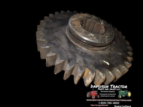 Genuine Used John Deere 620 630 Tractor PTO Sliding Gear A5679R