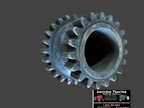 1941 John Deere A  Transmission Idler Gear A2312R    Antique Tractor