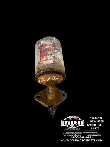 IH 3136047R1 Oil Filter Base International 584 248 454 585 784 574 595