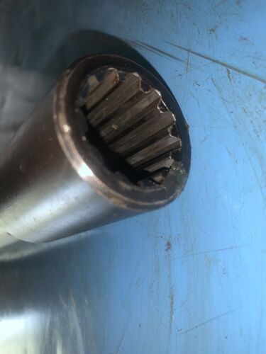 Farmall 450 400 560 Rowcrop Tractor IH PTO input drive shaft (1 coupler)
