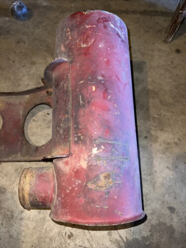 IH Farmall 706 Gas Tractor Engine Motor Air Pre Cleaner Filter Housing