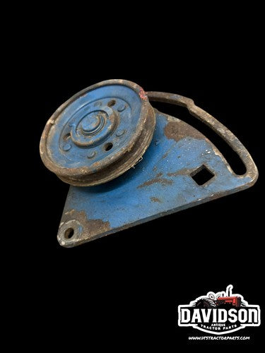7710 Ford Tractor Pulley W/bracket