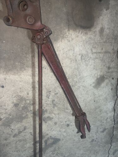 INTERNATIONAL FARMALL TORQUE HANDLE SUPER MTA 359916R2 359917R1 OEM