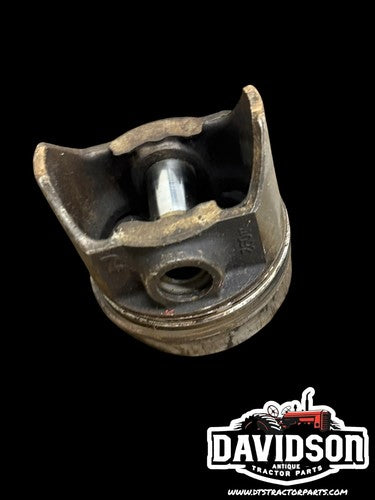 International IH D282 Piston STD 378605R6 560 656 706 2400A