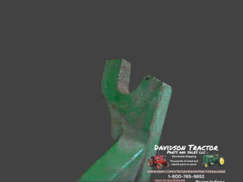 R32118R Cylinder Hanger John Deere 4020 Tractor