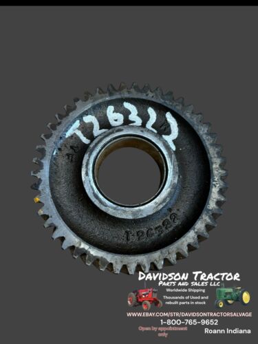 John Deere 2840 Tractor  Engine 6329DL Lower Idler Gear T26322