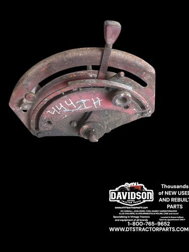 IH International 444 Hydraulic Control Assembly Antique Tractor