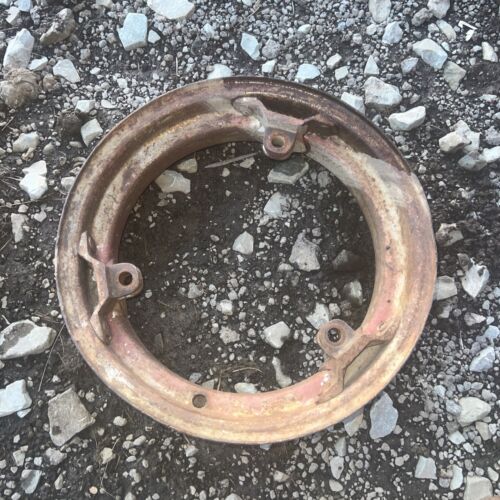 IHC Farmall M-450 Front Rim Antique Tractor