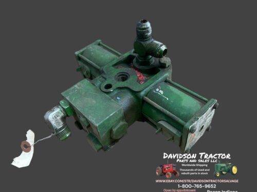 John Deere AH89357 Valve
