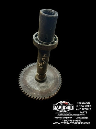 Farmall 460 RC IH tractor PTO Power Take Off input drive shaft w/ drive gear