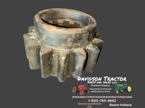 New Old Stock John Deere F1371R 5th & 6th Gear 70