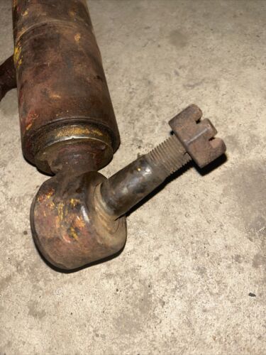 International Farmall 444 IH tractor Right powersteering power steering cylinder