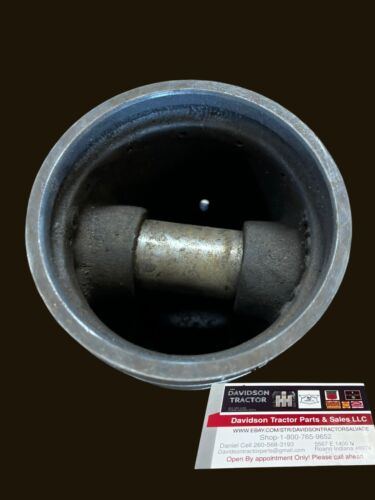 John Deere B B2381R JD Tractor engine motor piston Antique Tractor