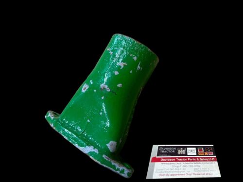 John Deere H 1939 Lower Water Pipe Casting Part number H112R